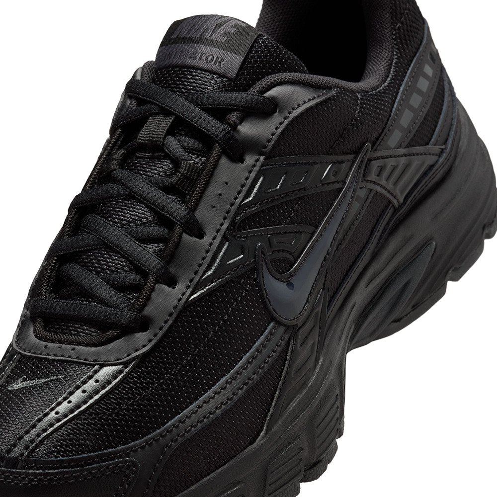 ナイキ（NIKE）（レディース）スニーカー スポーツシューズ イニシ