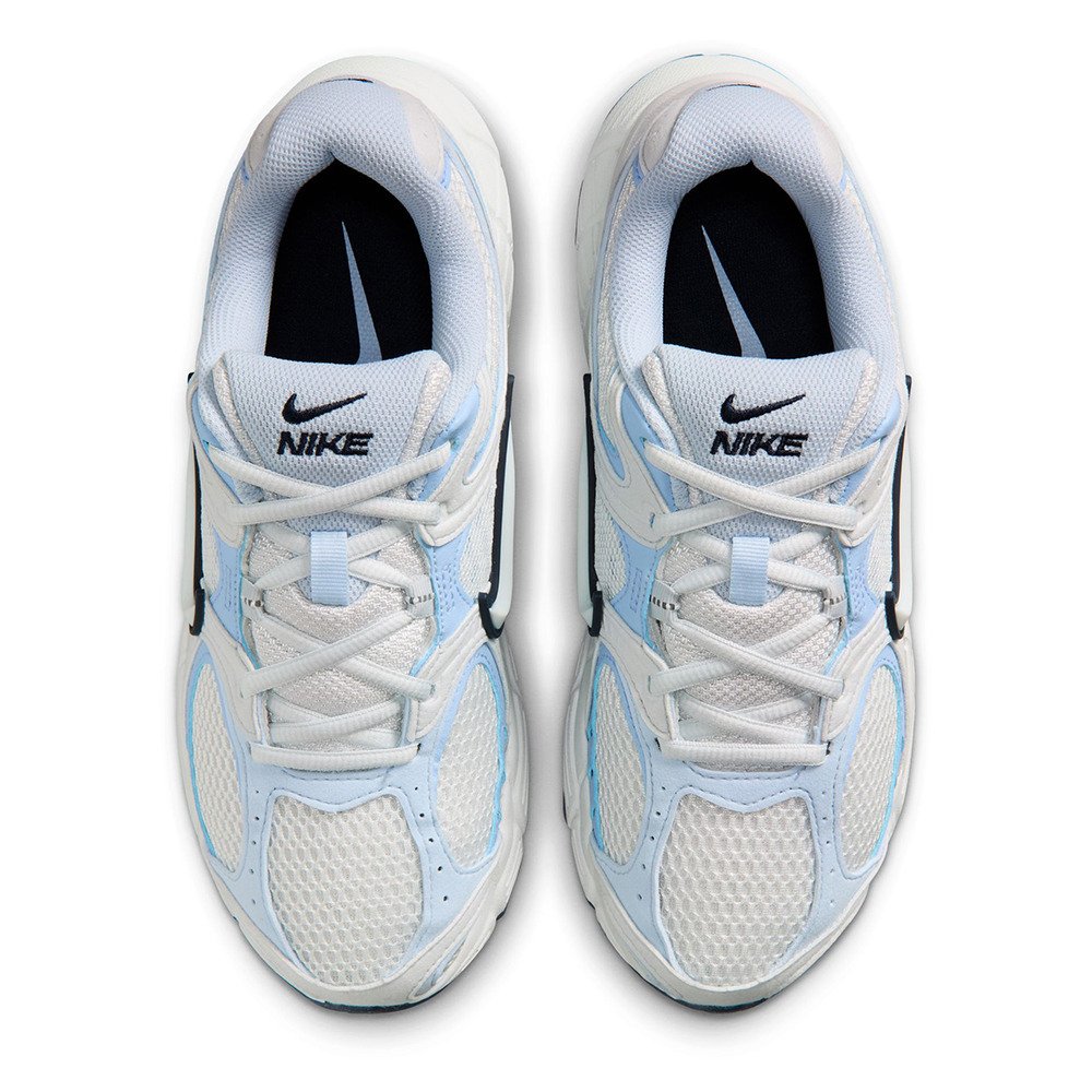 ナイキ（NIKE）（レディース）スニーカー スポーツシューズ V5 RNR