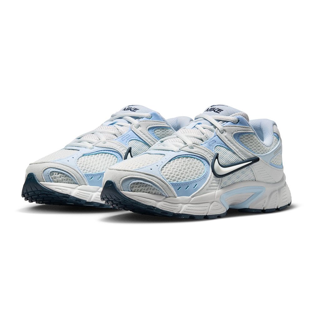 ナイキ（NIKE）（レディース）スニーカー スポーツシューズ V5 RNR