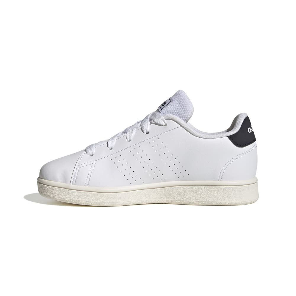 アディダス（adidas）（レディース）スニーカー キッズ アドバンコート ライフスタイル レース GW6487 スポーツシューズ ジュニア 紐靴 通学 学校