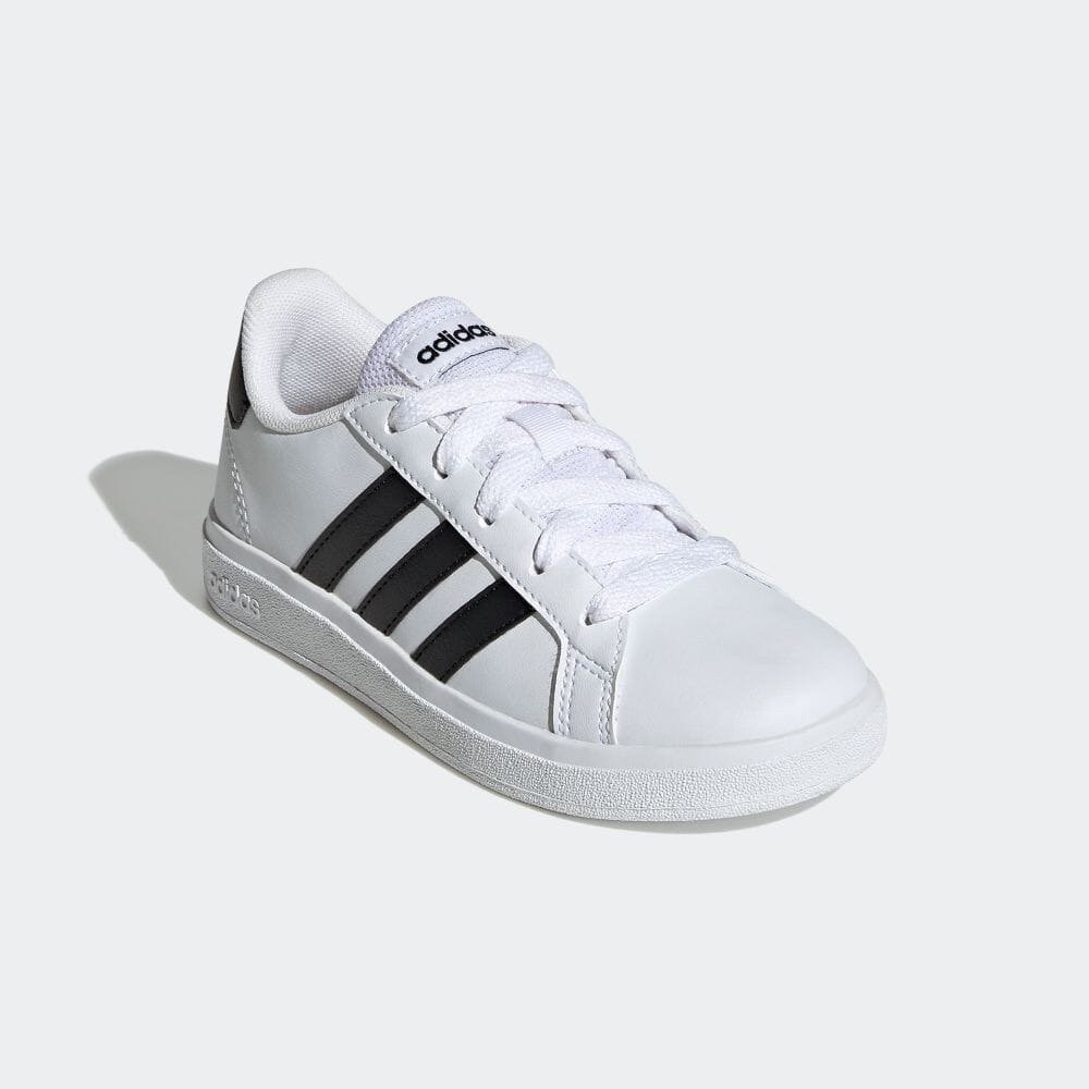 アディダス（adidas）（キッズ）ジュニアスニーカー グランドコート ホワイト ブラック GW6511 スポーツ シューズ ライフスタイル テニス レースアップ 通学