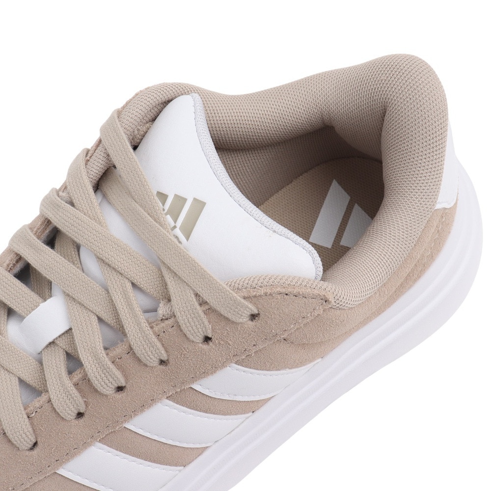 アディダス（adidas）（レディース）スニーカー スポーツシューズ グランドコート プラットフォーム IH2408