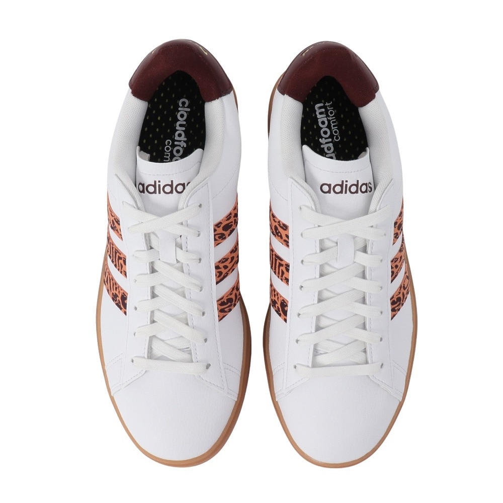 アディダス（adidas）（レディース）スニーカー グランドコート2.0 ホワイト ブラウン IH7763 スポーツシューズ タウン 普段履き クッション性 リサイクル