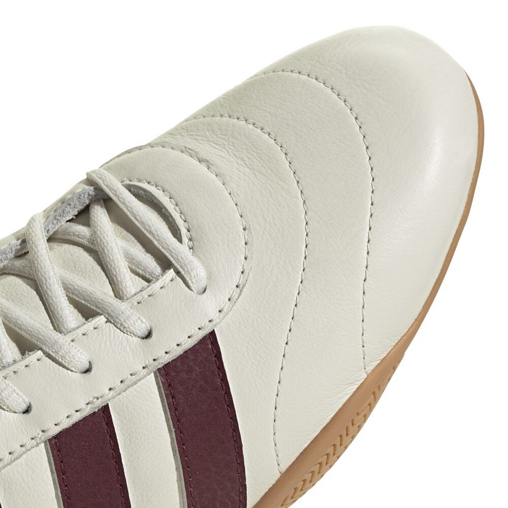 アディダス（adidas）（レディース）スニーカー スポーツシューズ グランドコート ロー JQ9687