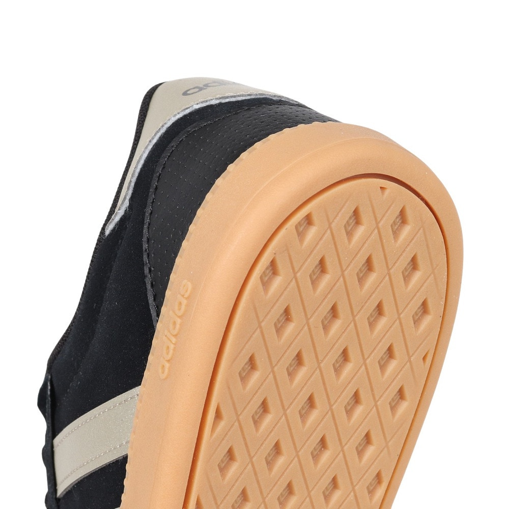 アディダス（adidas）（レディース）スニーカー スポーツシューズ ブレイクネット スリーク ブラック JR0685 スポーツ カジュアルシューズ