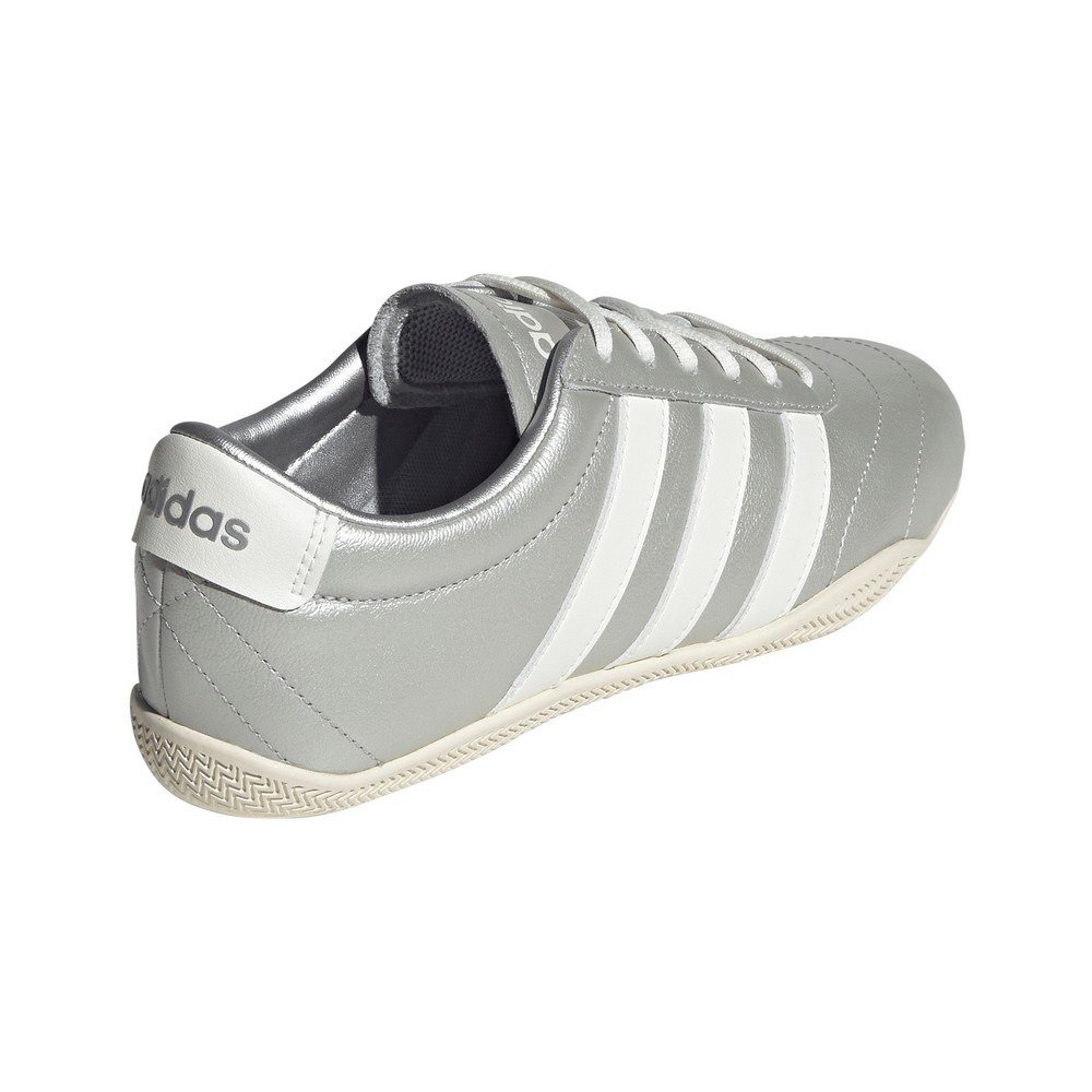 アディダス（adidas）（レディース）スニーカー スポーツシューズ グランドコート ロー シルバー ホワイト OOV27-JQ7243 スポーツ カジュアル シューズ