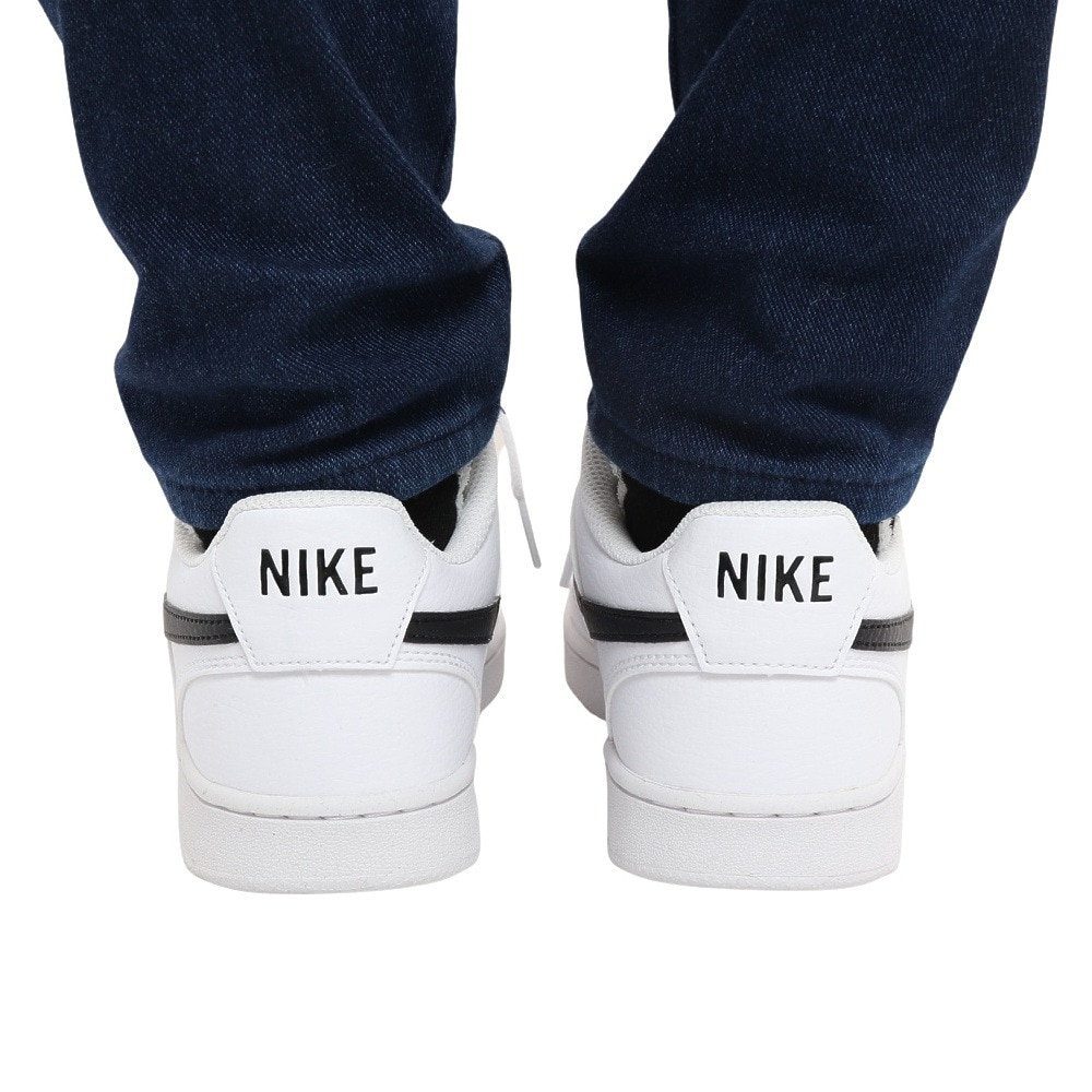 ナイキ（NIKE）（レディース）スニーカー コート ビジョン ロー NN ホワイト DH3158-101 カジュアル スポーツシューズ タウン 通学 日常履き シンプル