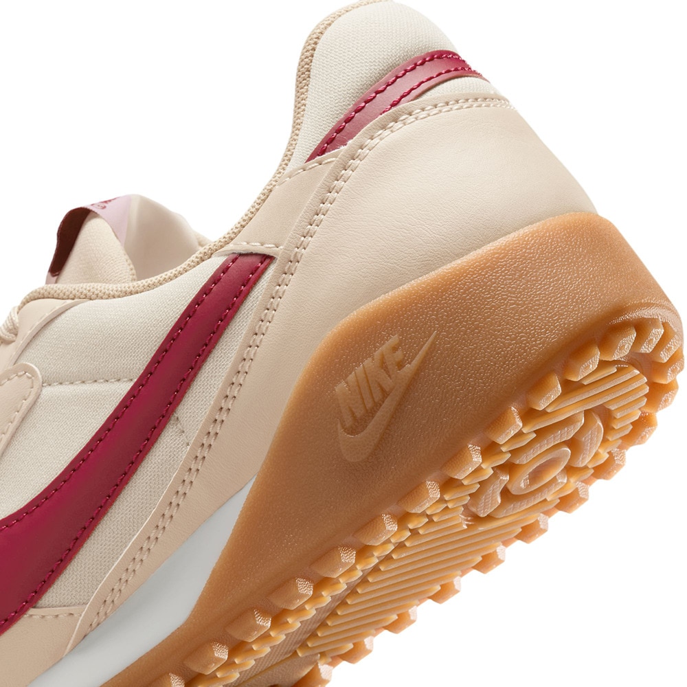 ナイキ（NIKE）（レディース）スニーカー スポーツシューズ テラモンタ HQ1940-101