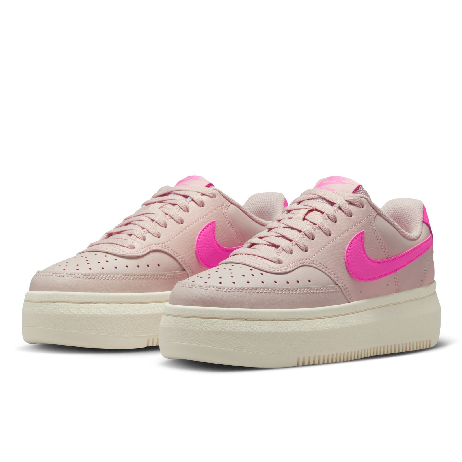 ナイキ（NIKE）（レディース）スニーカー スポーツシューズ コート ビジョン アルタ LTR DM0113-601