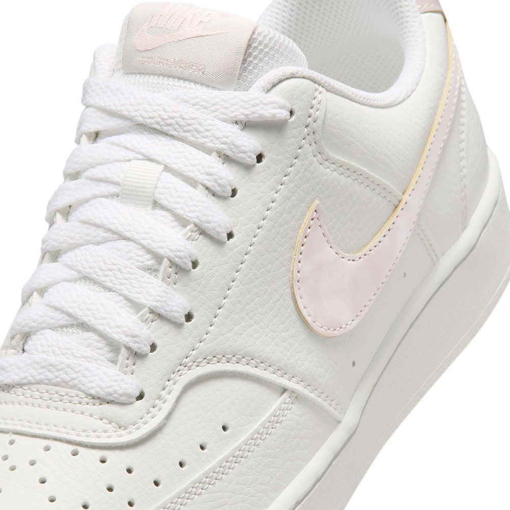ナイキ（NIKE）（レディース）スニーカー スポーツシューズ コート