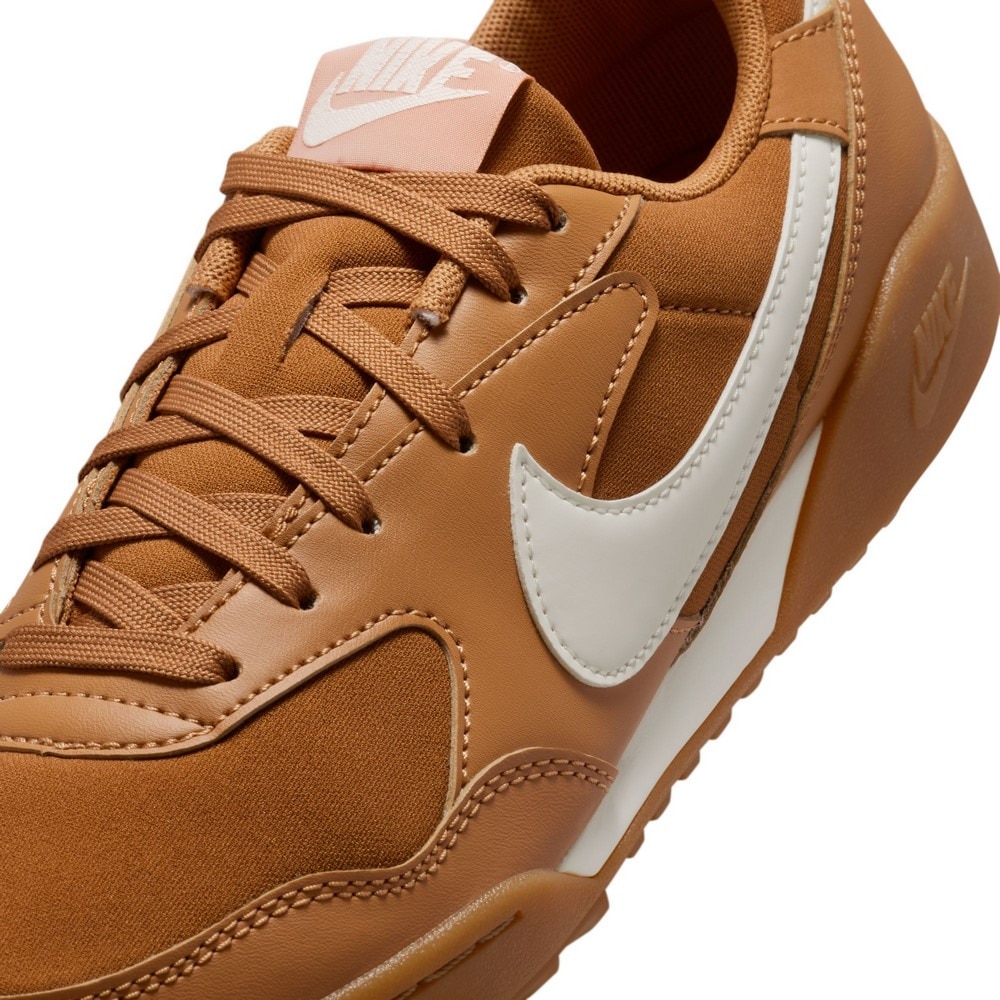 ナイキ（NIKE）（レディース）スニーカー スポーツシューズ テラモンタ HQ1940-200