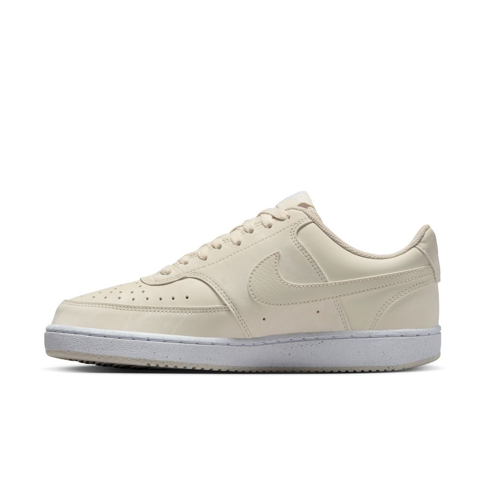 ナイキ（NIKE）（レディース）スニーカー スポーツシューズ コート ビジョン LO NN ベージュ HQ4377-100 スポーツ カジュアルシューズ 耐久性