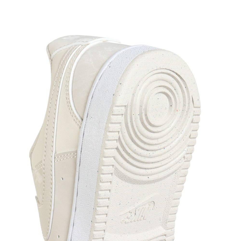 ナイキ（NIKE）（レディース）スニーカー スポーツシューズ コート ビジョン LO NN ベージュ HQ4377-100 スポーツ カジュアルシューズ 耐久性