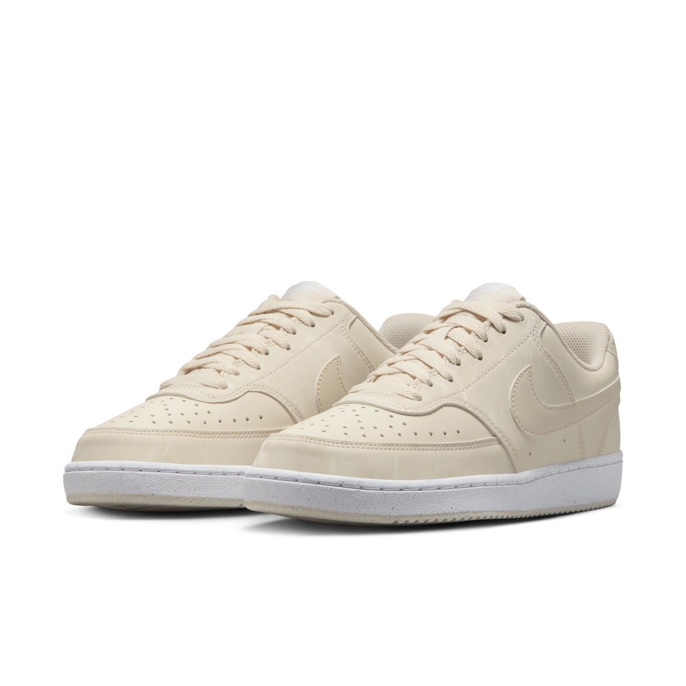 ナイキ（NIKE）（レディース）スニーカー スポーツシューズ コート ビジョン LO NN ベージュ HQ4377-100 スポーツ カジュアルシューズ 耐久性