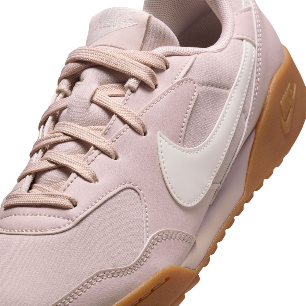 ナイキ（NIKE）（レディース）スニーカー スポーツシューズ ウィメンズ テラモンタ HQ1940-604