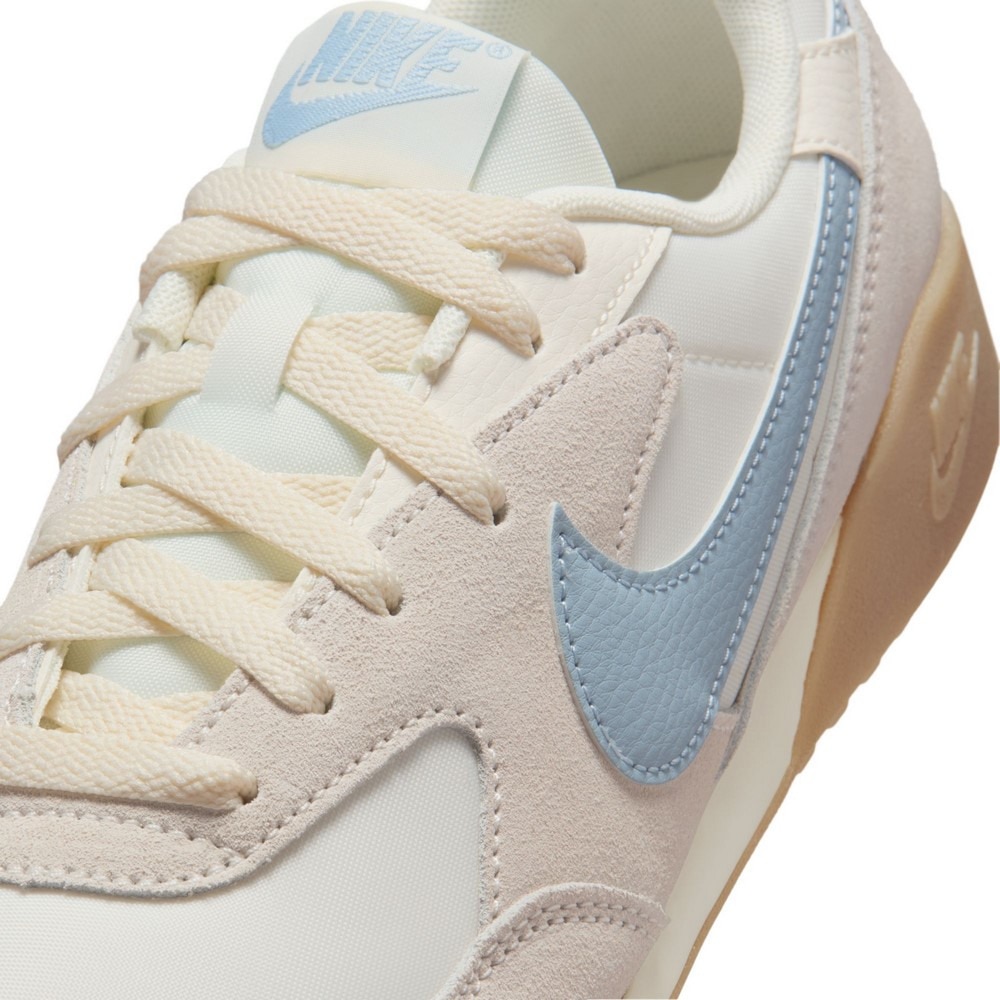 ナイキ（NIKE）（レディース）スニーカー スポーツシューズ テラ マンタ スエード IM6484-100