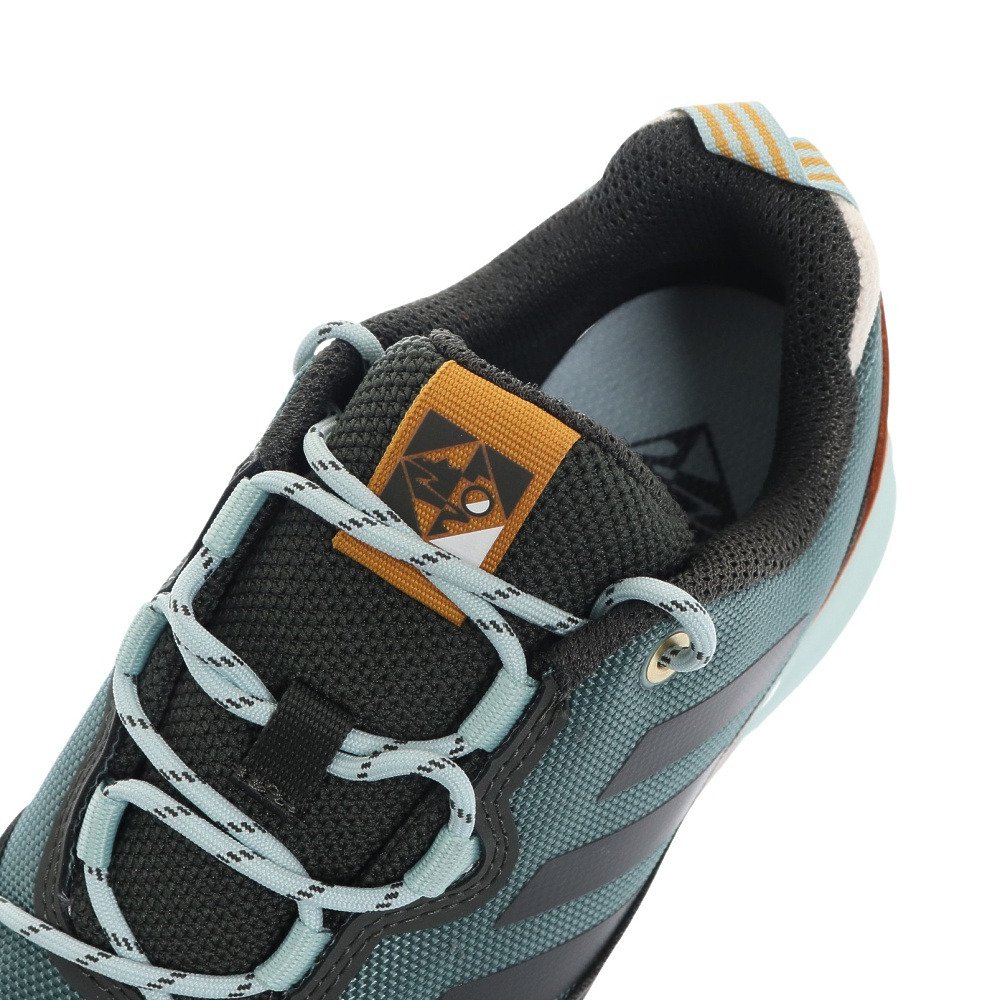 アディダス テレックス スカイチェイサー Lt ハイキング 緑 グリーン Fcj68 Fv6900 アウトドア スニーカー トレッキングシューズ スポーツ用品はスーパースポーツゼビオ