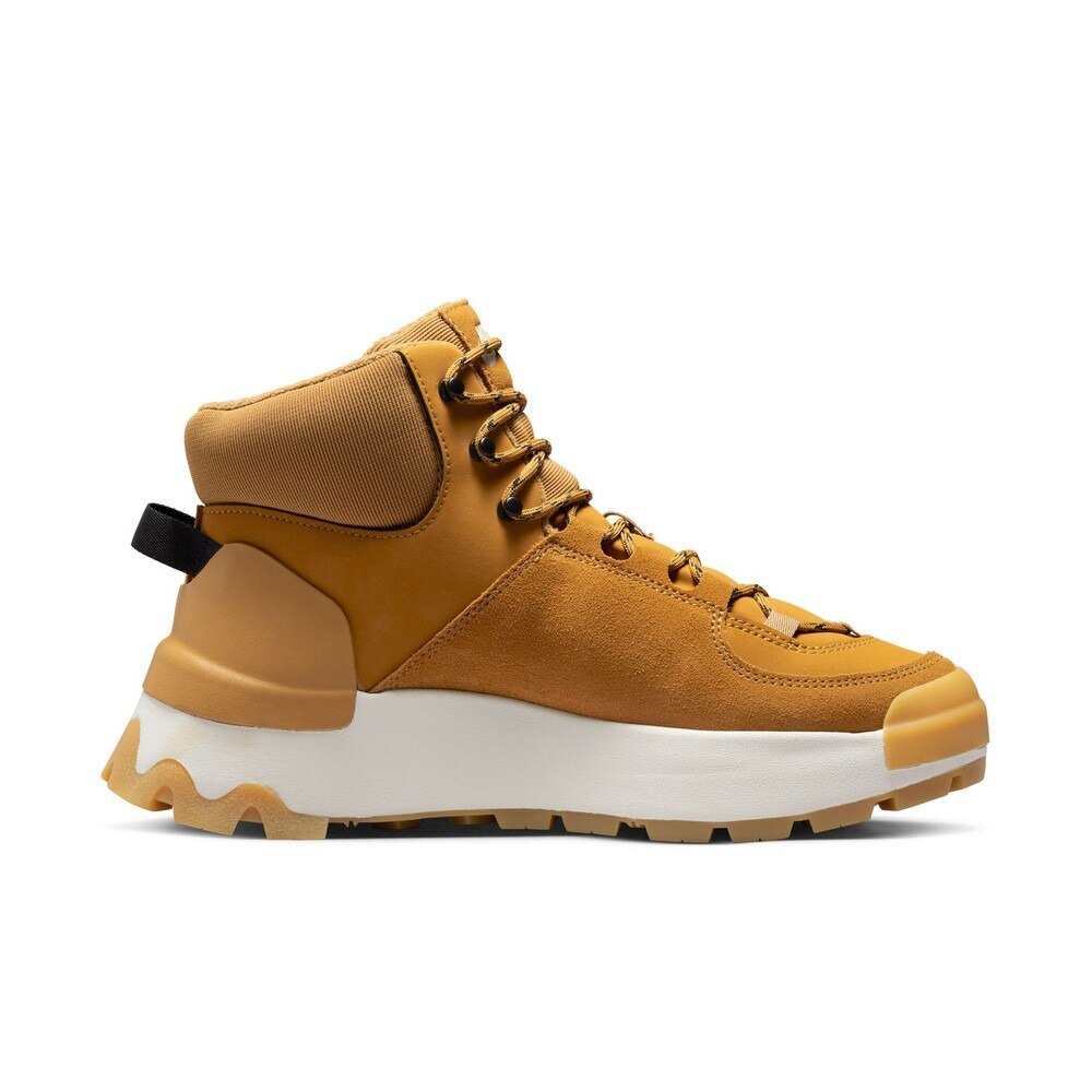 ナイキ（NIKE）（レディース）スニーカー アウトドアシューズ シティ クラシック ブーツ DQ5601-710