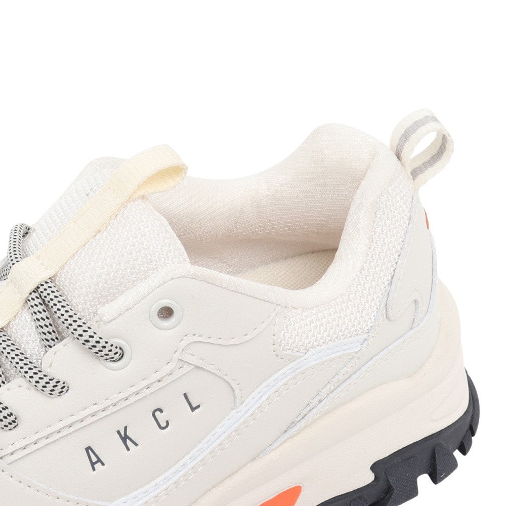 アキクラシック（AKIII CLASSIC）（レディース）スニーカー スポーツシューズ AKIII URBAN TRACKER CREAM AKC-0003