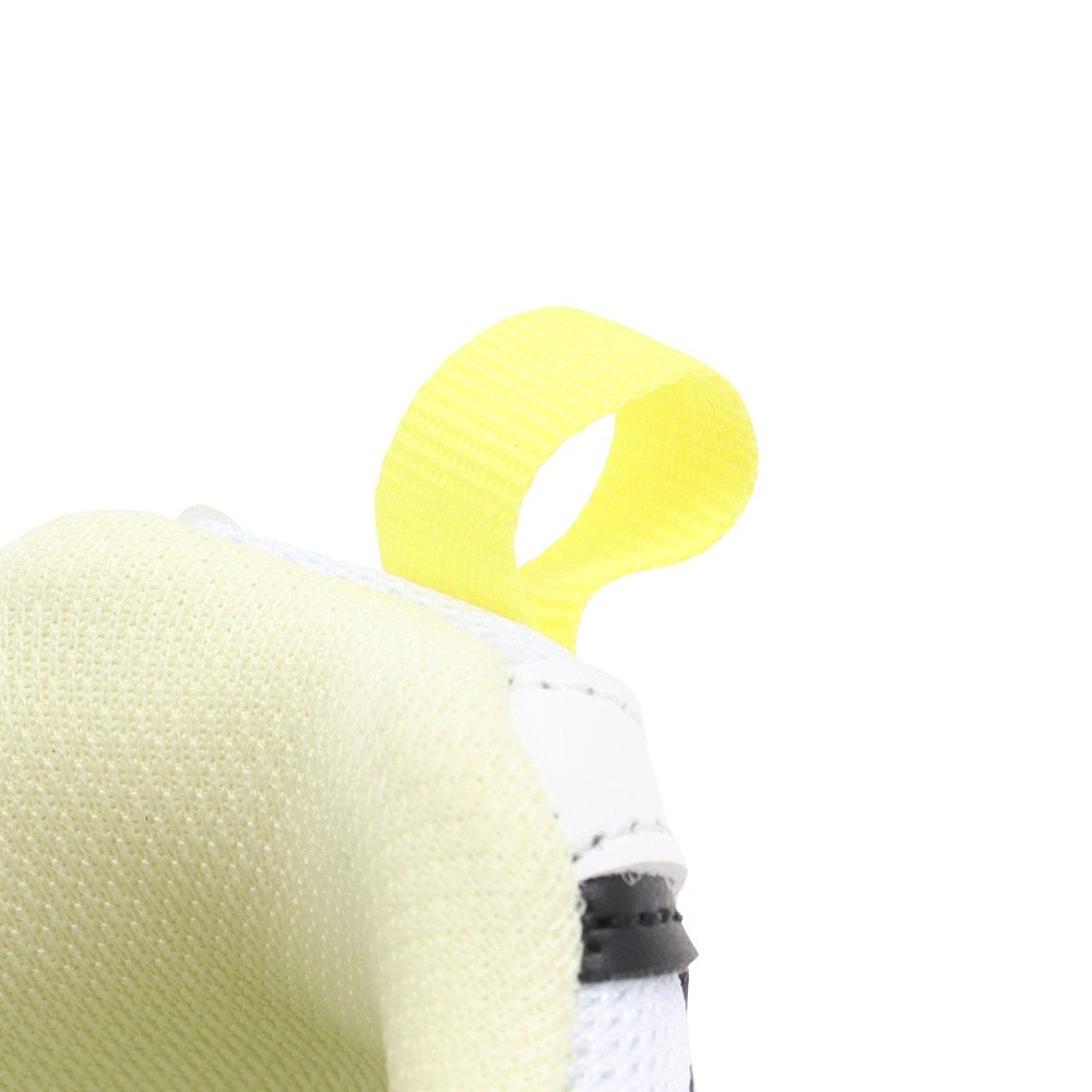 アキクラシック（AKIII CLASSIC）（レディース）スニーカー スポーツシューズ LUCKY RUNNER WHITE/GRAY/BLACK AKC-0105