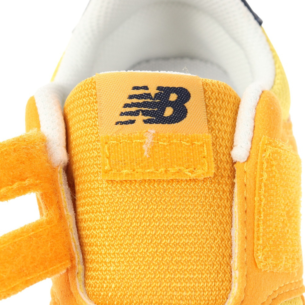 ニューバランス（new balance）（キッズ）ジュニア スニーカー 373 IZ373 XW2 W イエロー スポーツ ファースト シューズ ベルクロ マジックテープ クッション