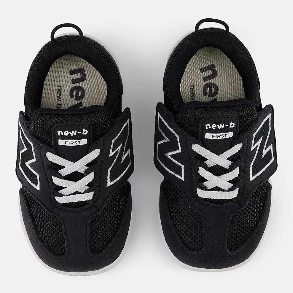ニューバランス（new balance）（キッズ）ジュニアスニーカー ボーイズ スポーツシューズ NEW-B FIRST NW1STBK W