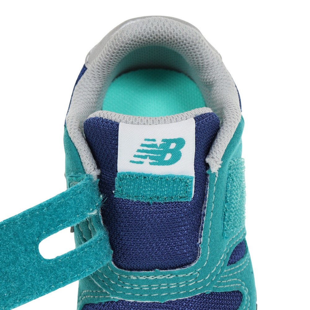 ニューバランス（new balance）（キッズ）ベビー スニーカー 緑 IZ373 PG2 W グリーン キッズシューズ 子供 靴 シューズ 登園 マジックテープ ベルクロ