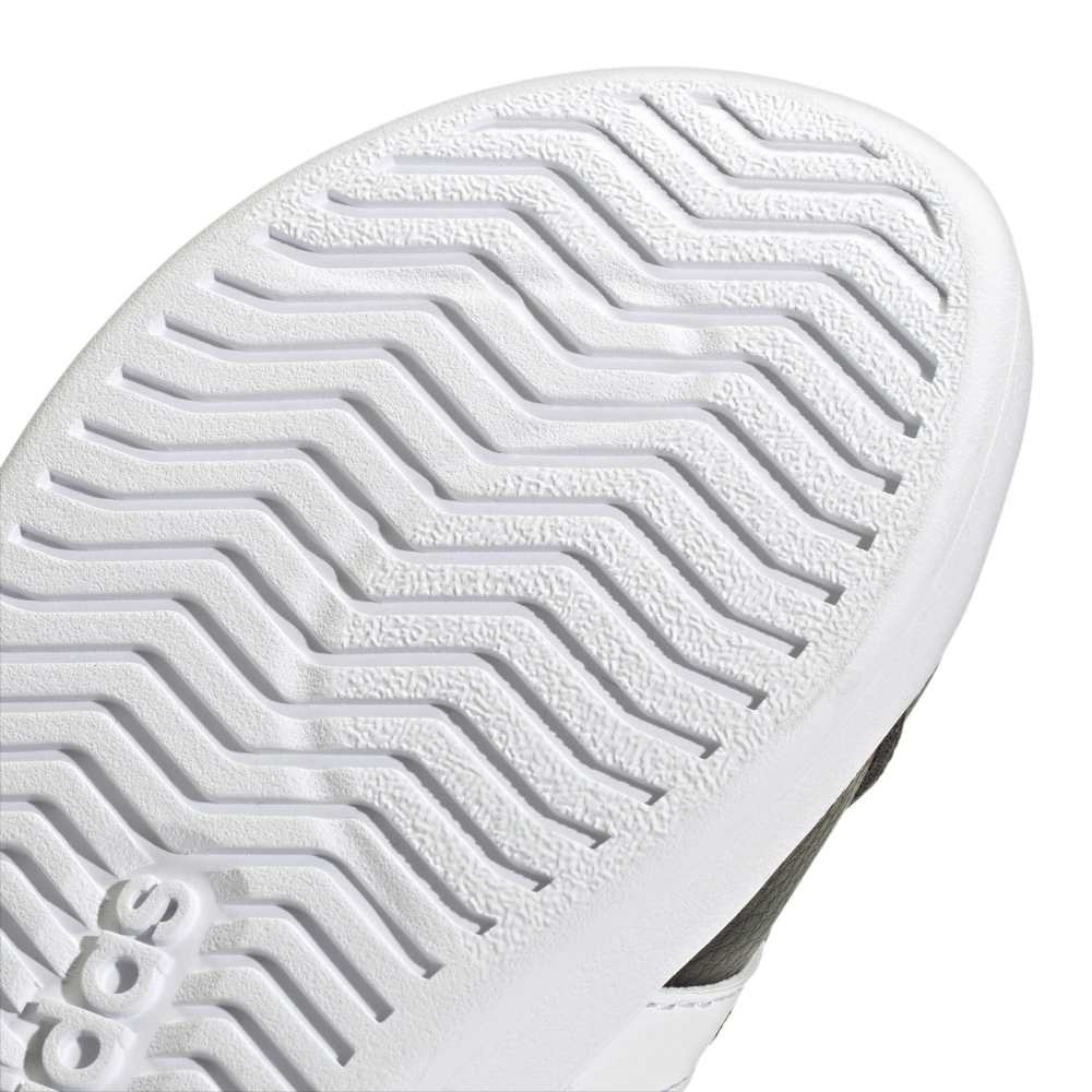 アディダス（adidas）（キッズ）ジュニアスニーカー ボーイズ スポーツシューズ ストリートトーク OPK37-JQ8593