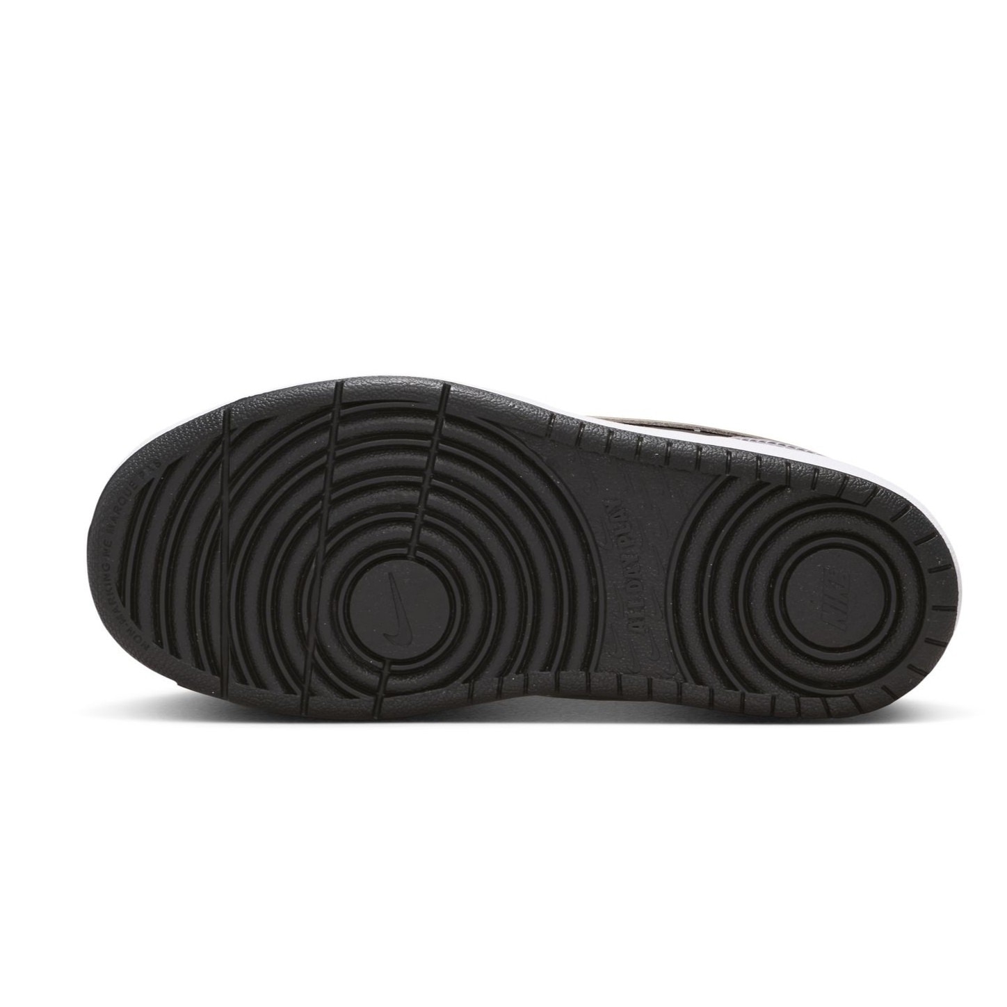 ナイキ（NIKE）（キッズ）ジュニアスニーカー ボーイズ スポーツシューズ コート ボロー LOW リクラフト PS IO6966-001