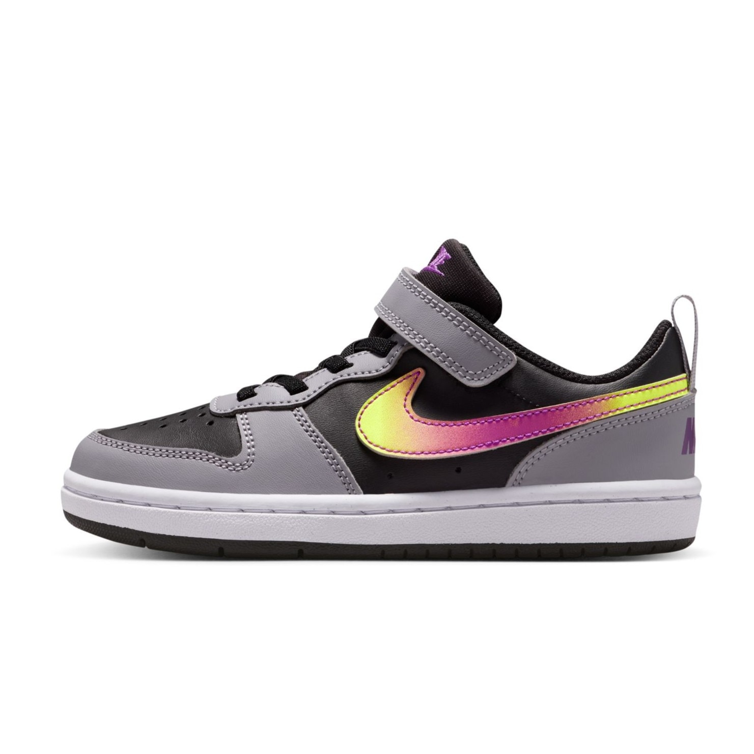 ナイキ（NIKE）（キッズ）ジュニアスニーカー ボーイズ スポーツシューズ コート ボロー LOW リクラフト PS IO6966-001