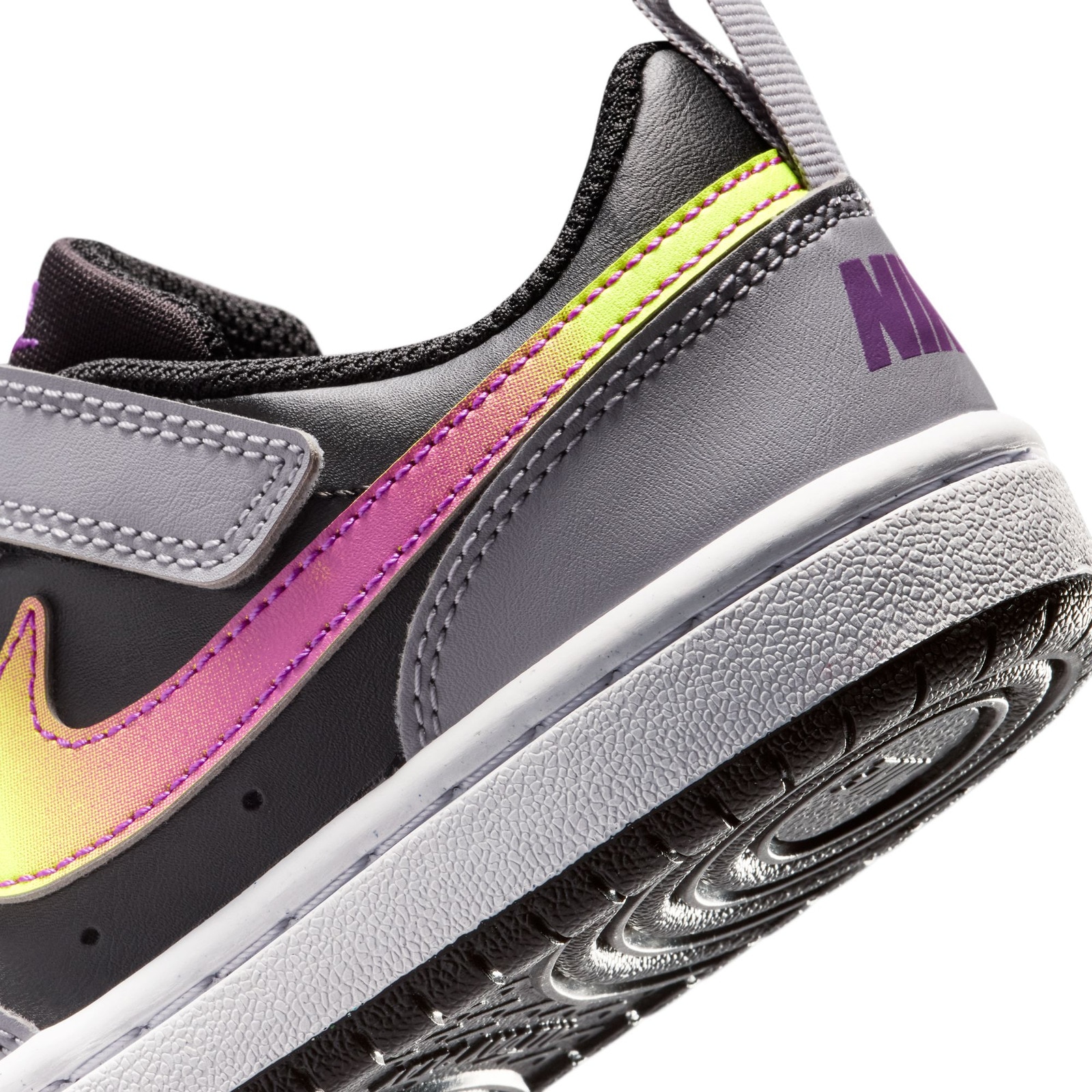 ナイキ（NIKE）（キッズ）ジュニアスニーカー ボーイズ スポーツシューズ コート ボロー LOW リクラフト PS IO6966-001