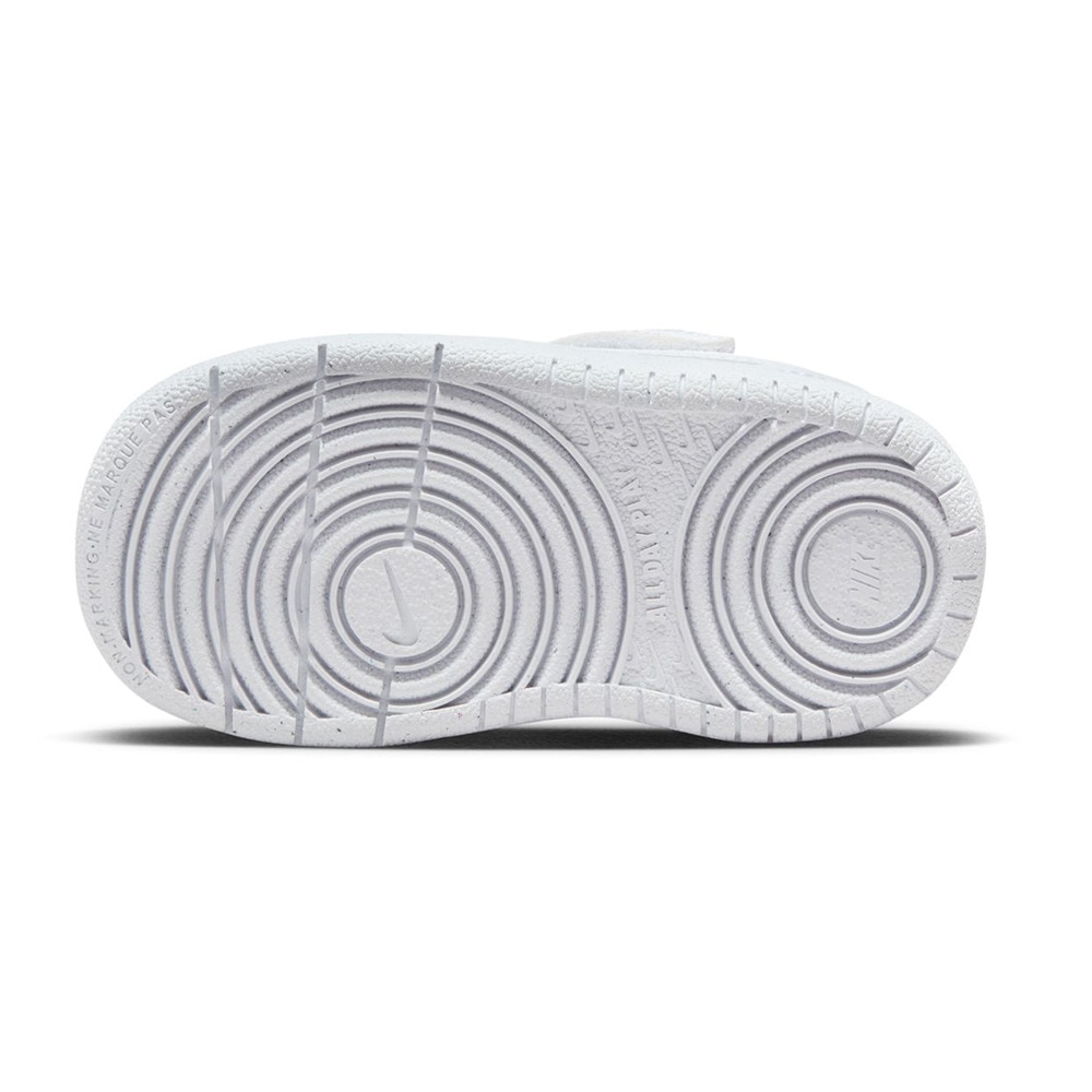 ナイキ（NIKE）（キッズ）ジュニア スニーカー コート ボロー ロー リクラフト TD ホワイト DV5458-106 シューズ ベルクロ 面ファスナー 