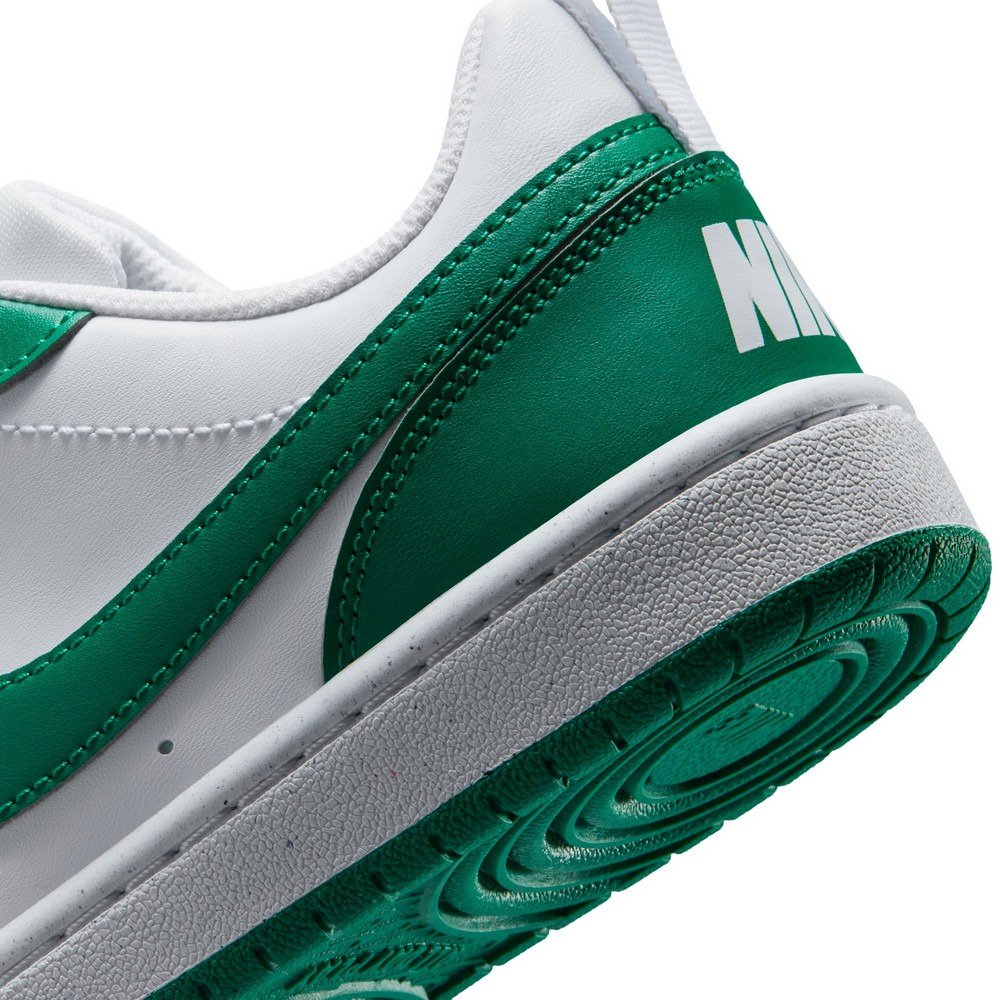 ナイキ(NIKE)(キッズ)ジュニアスニーカー コート ボロー LOW ナイキ(NIKE)(キッズ)ジュニアスニーカー コート ボロー LOW