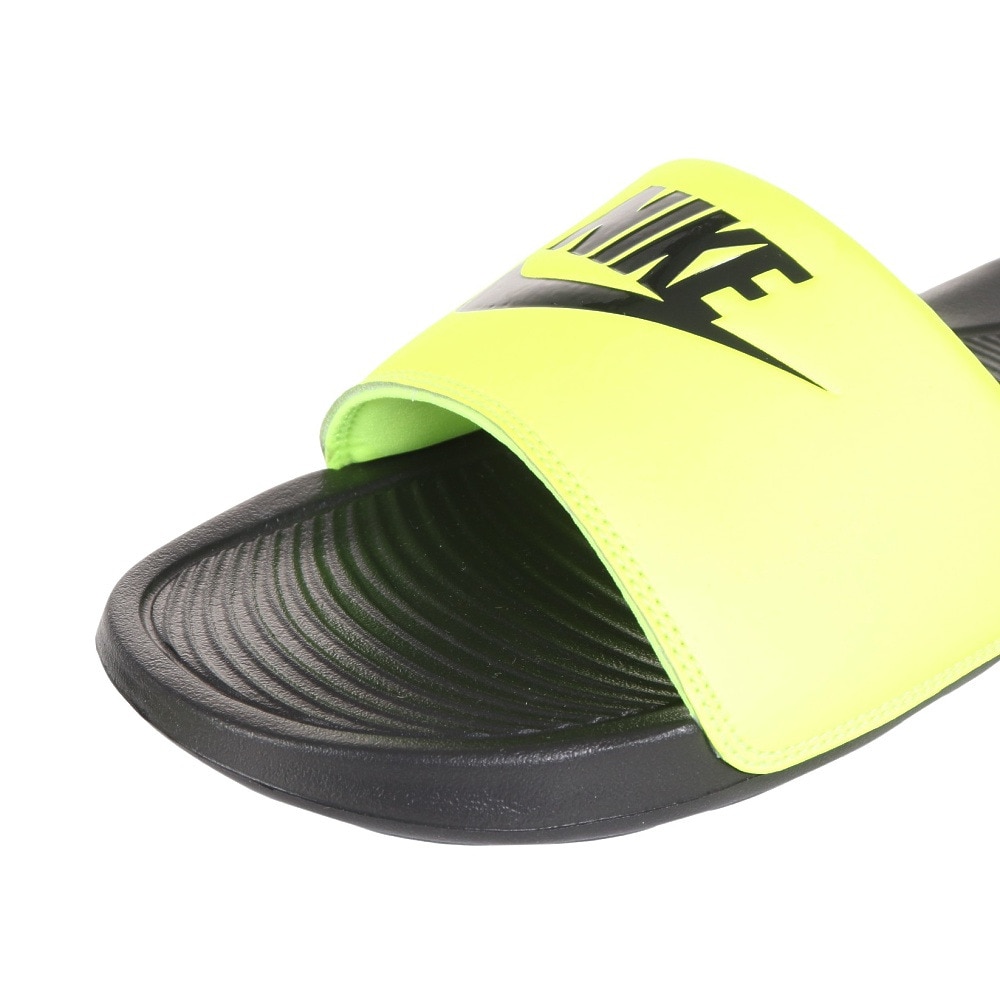 ナイキ（NIKE）（メンズ）シャワーサンダル ビクトリー ワン スライド CN9675-015 プール ビーチ タウン レジャー 軽量
