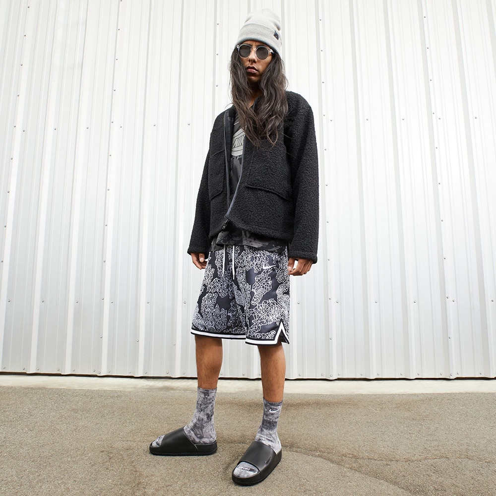 ナイキ（NIKE）（メンズ）サンダル カーム スライド ブラック FD4116-001 シャワサン 軽量 柔らかい タウン レジャー ビーチ プール 日常履き