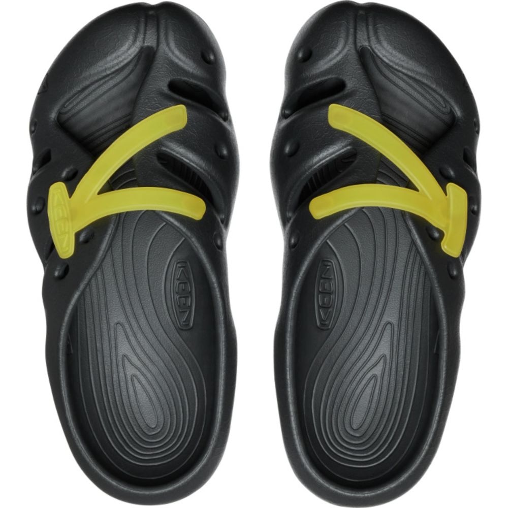 キーン（KEEN）（メンズ、レディース）スポーツサンダル ヨギーズ ブラック イエロー 1029369 シャワーサンダル レジャー アウトドア 軽量 フィット感 耐久性