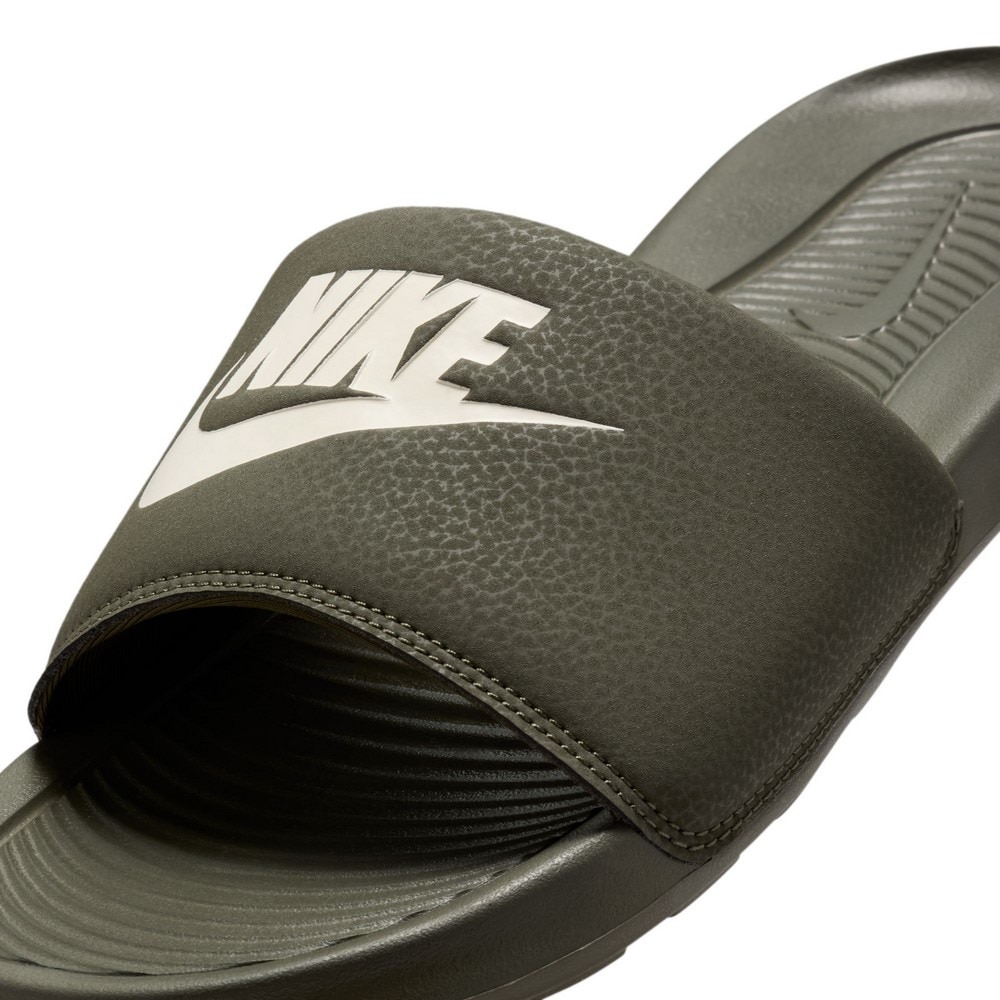 ナイキ（NIKE）（メンズ）スポーツサンダル ビクトリー ワン スライド オリーブ CN9675-303 シャワーサンダル アウトドア レジャー ビーチサンダル マリン 