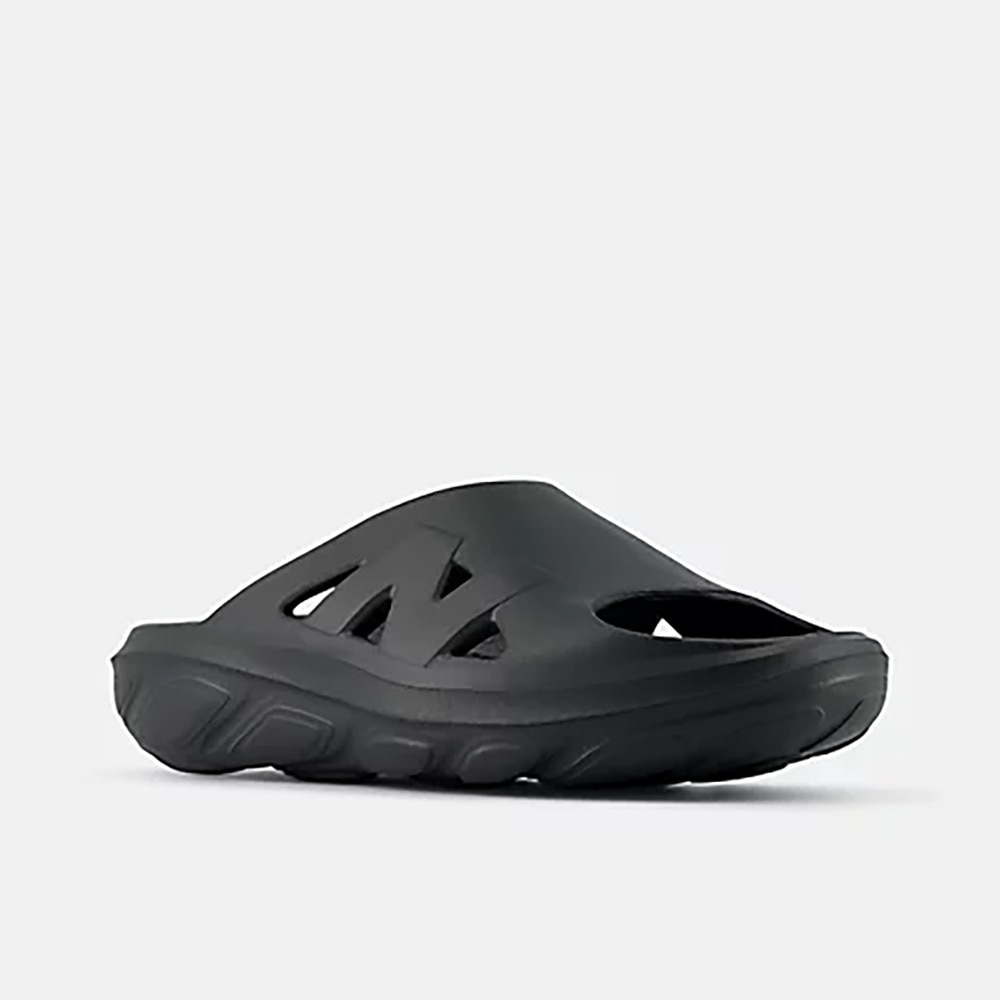 ニューバランス（new balance）（メンズ、レディース）シャワーサンダル Fresh Foam RCVRY SLIDE v1 RCVRYSK1 D