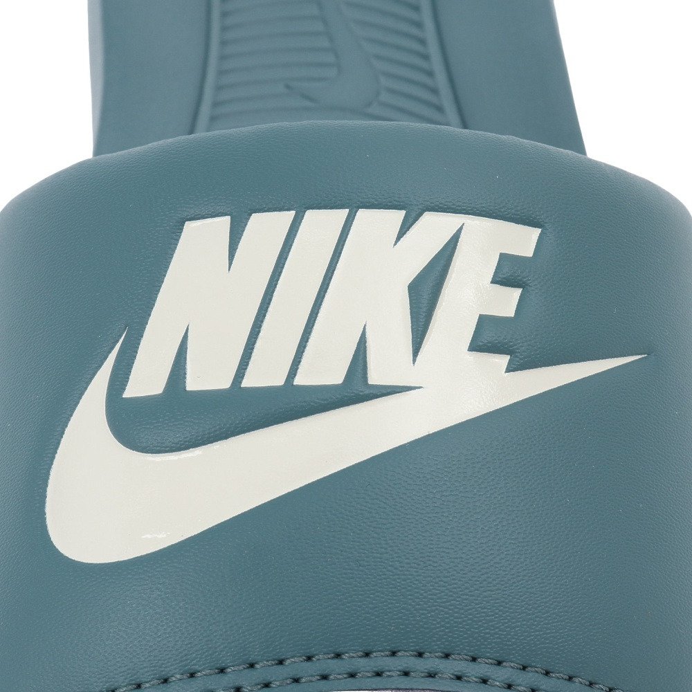 ナイキ（NIKE）（メンズ）シャワーサンダル ビクトリー ワン スライド