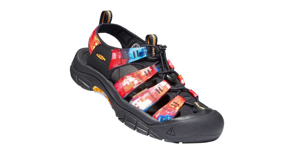 キーン（KEEN）（メンズ）ストラップサンダル NEWPORT RETRO 1024316 スポーツ用品はスーパースポーツゼビオ