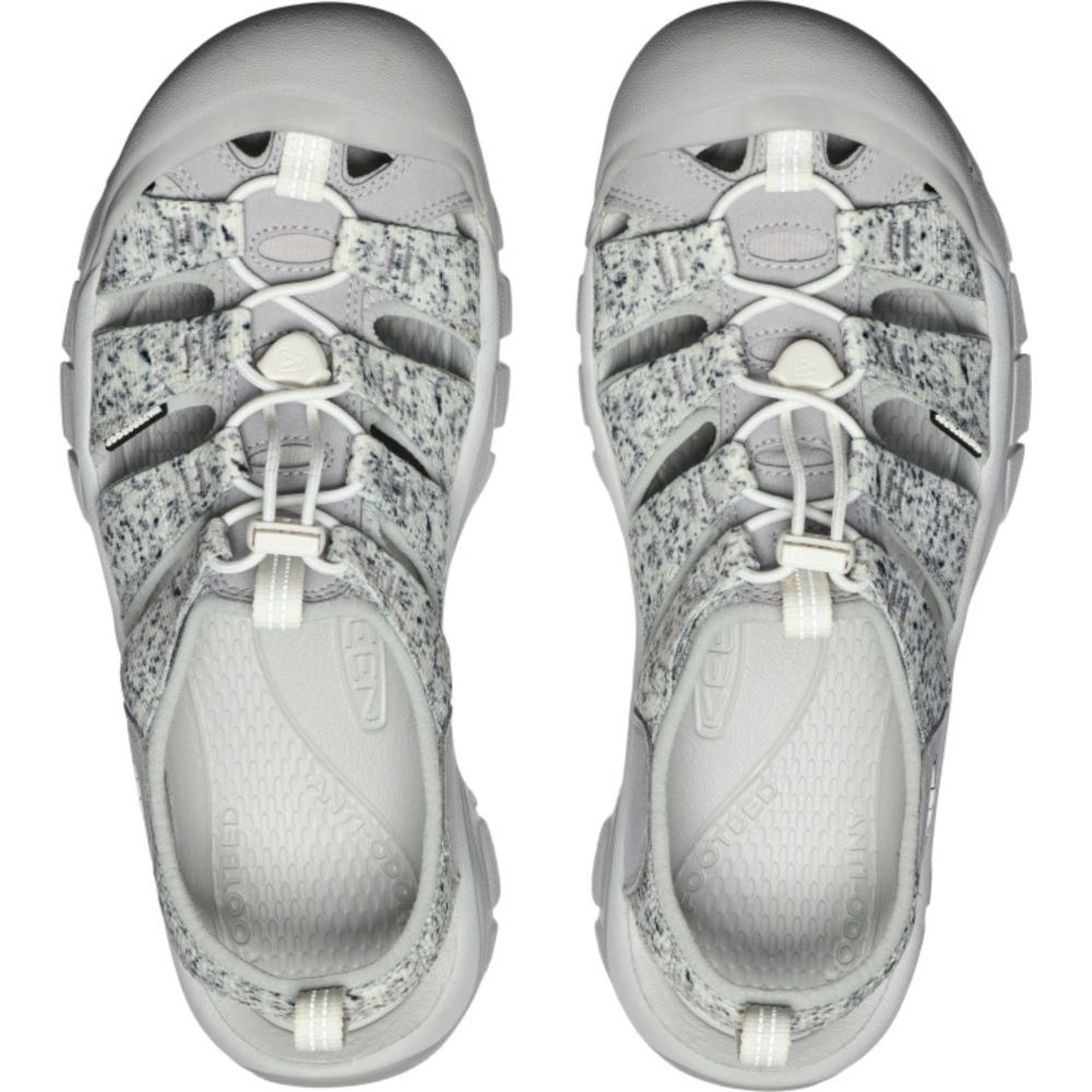 キーン（KEEN）（メンズ）ストラップサンダル ニューポート レトロ グレー 1030580 ウォーターサンダル レジャー アウトドア 軽量 フィット感 耐久性 快適  