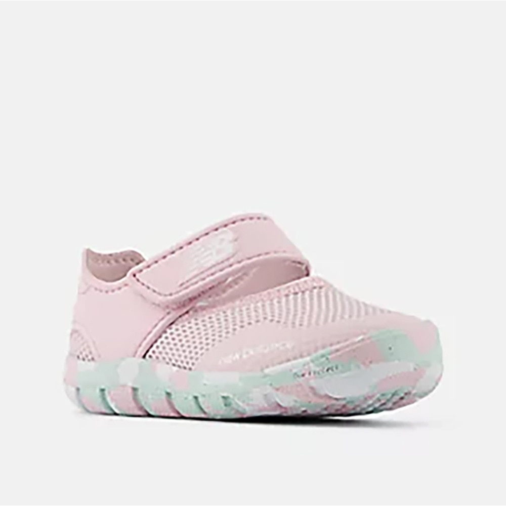 ニューバランス（new balance）（キッズ）ジュニアストラップサンダル ガールズ 208  v2 Sandal IO208TC2 W