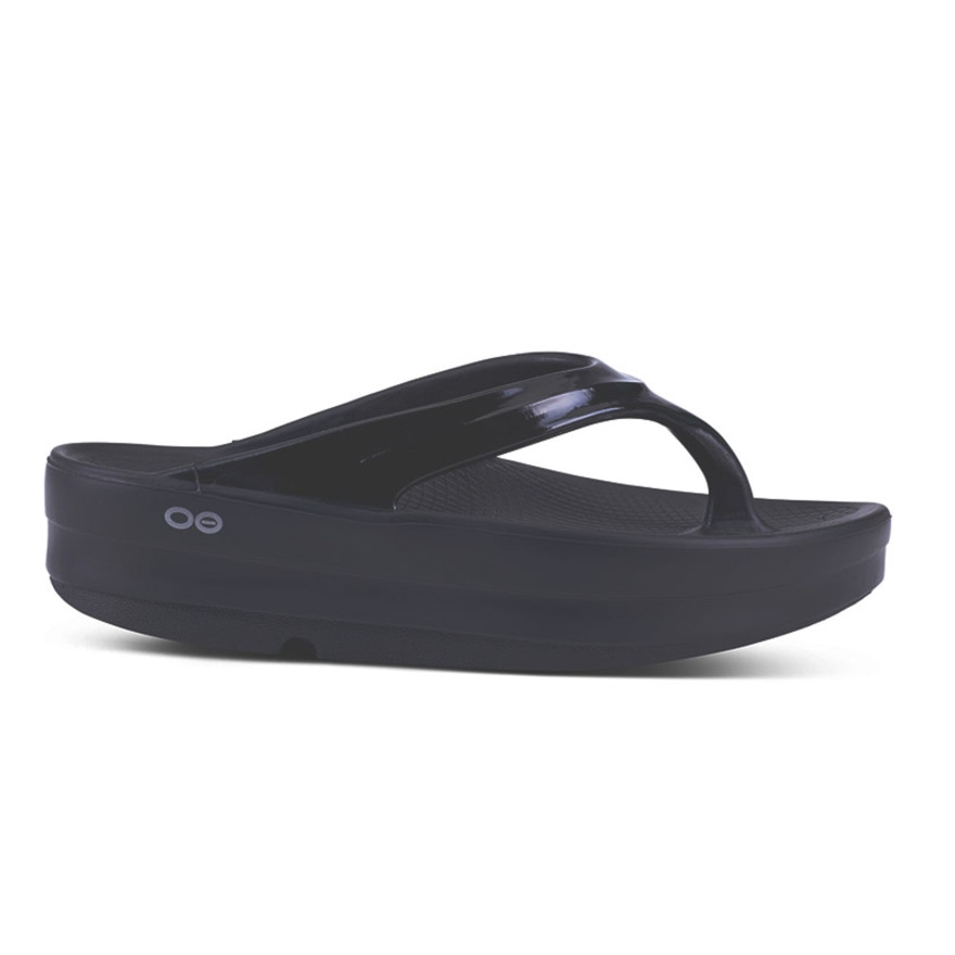 ウーフォス（OOFOS）（レディース、キッズ）サンダル OOmega 2000440050211