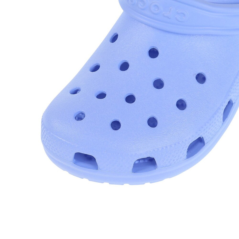 クロックス（crocs）（レディース）スポーツサンダル クラシック クロッグ Moon Jelly ライトブルー 10001-5Q6-2023 シャワサン レジャー プール 軽量