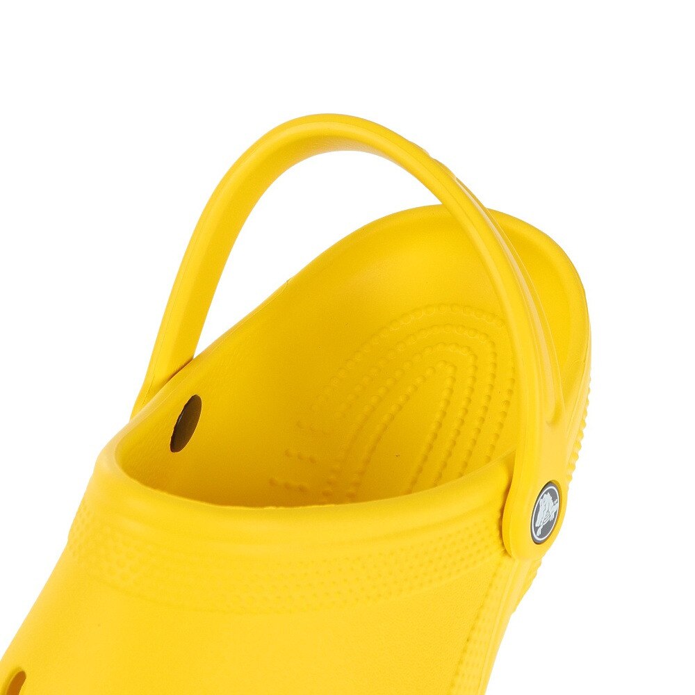 クロックス（crocs）（メンズ、レディース）スポーツサンダル クラシック クロッグ Sunflower イエロー 10001-75Y-2023 シャワサン レジャー プール 軽量