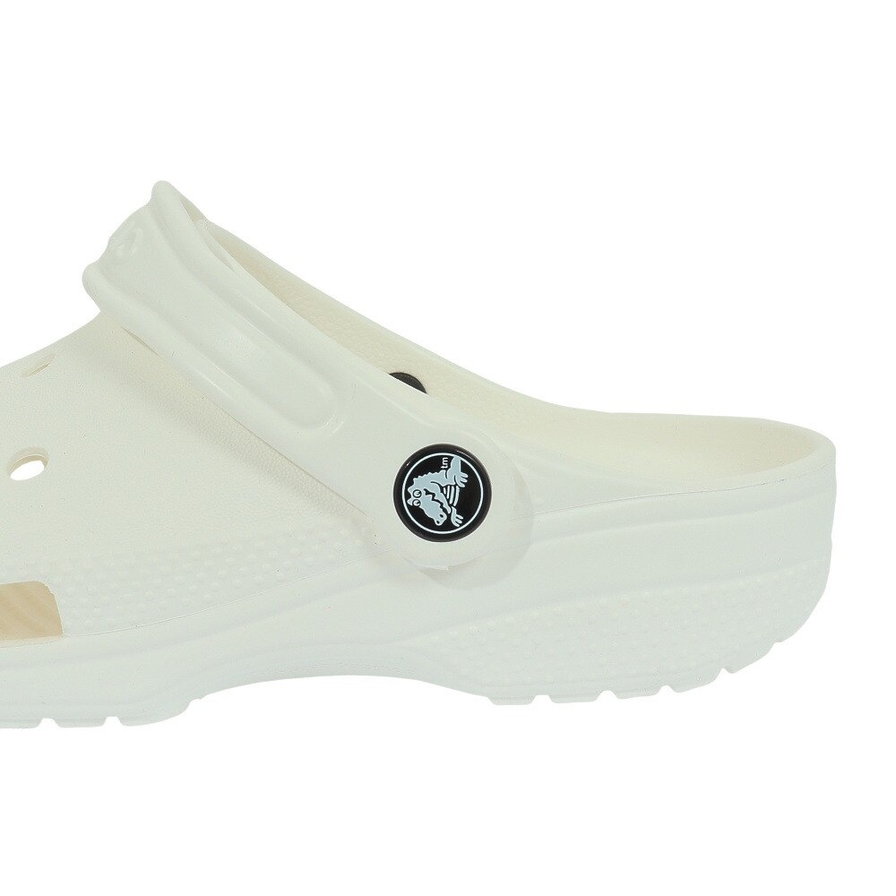 クロックス（crocs）（キッズ）スポーツサンダル クラシック クロッグ キッズ White ホワイト 206991-100-2023 シャワサン レジャー プール ビーチ 軽量 