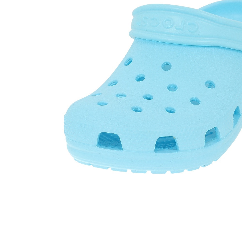 クロックス（crocs）（キッズ）スポーツサンダル クラシック クロッグ キッズ Actc ライトブルー 206991-411-2023 ジュニア シャワサン レジャー プール 軽量