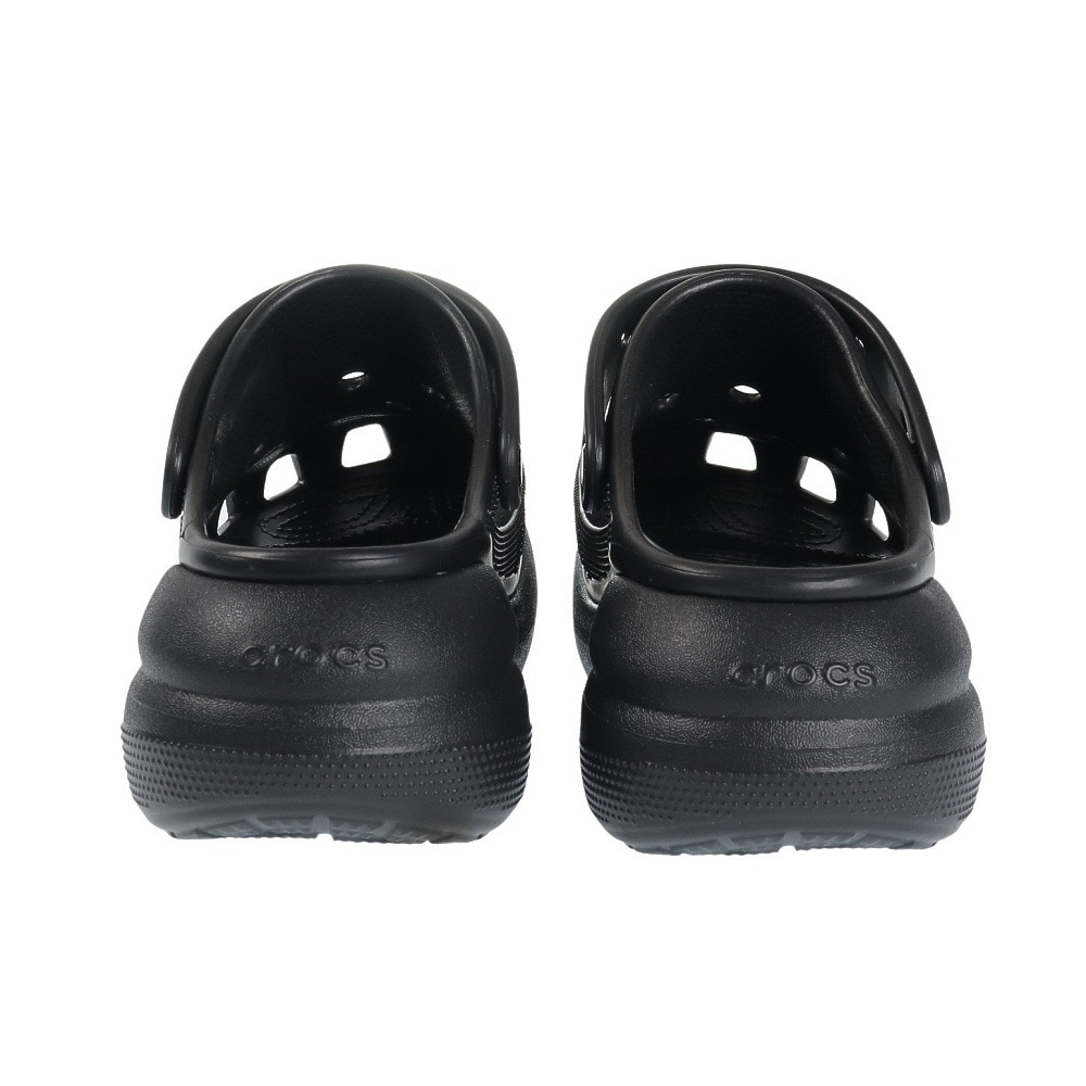 クロックス（crocs）（レディース）スポーツサンダル クラッシュ クロッグ ブラック 207521-001-2023 シャワサン レジャー プール ビーチ タウン 厚底