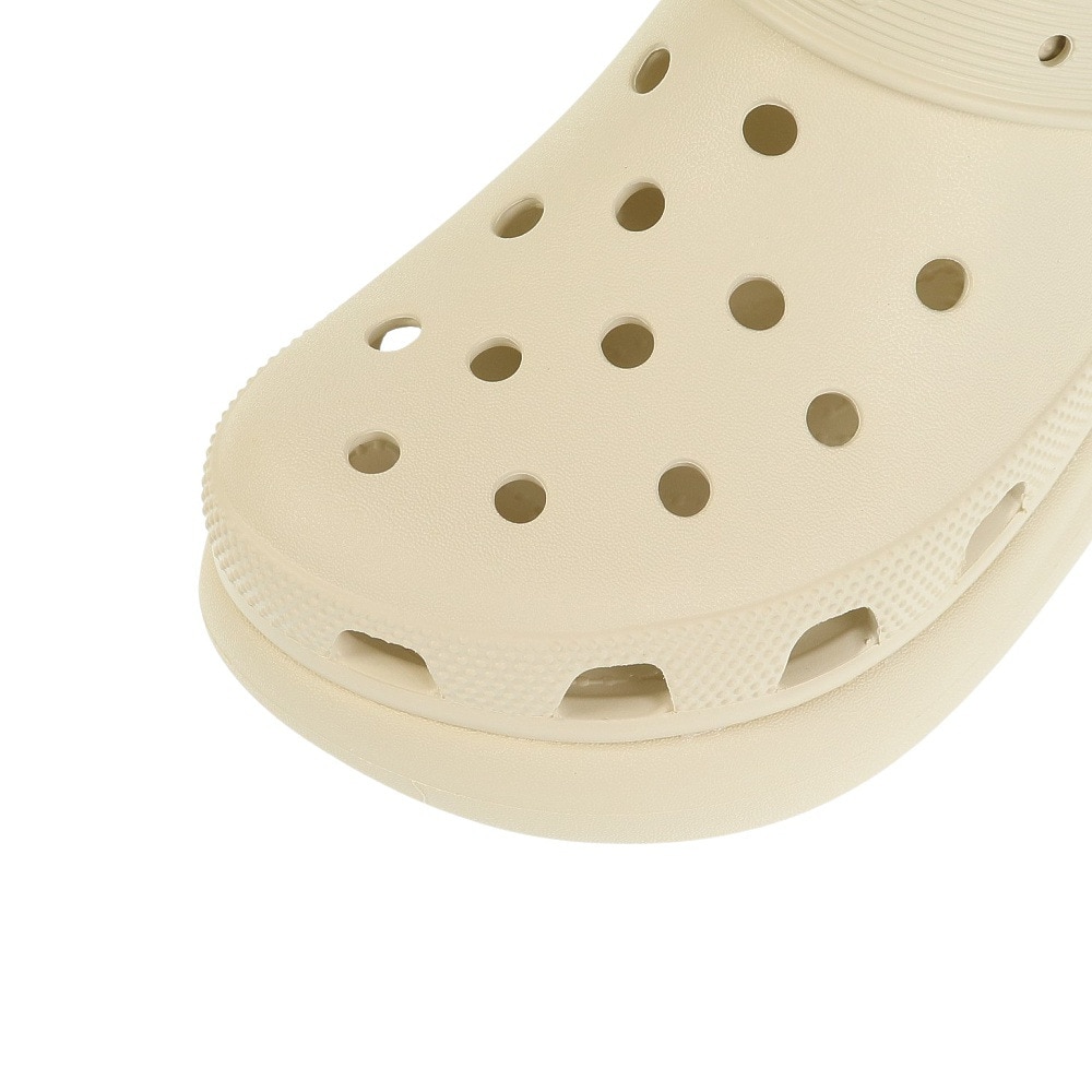 クロックス（crocs）（レディース）スポーツサンダル クラッシュ クロッグ 207521-2Y2-2023 シャワサン レジャー プール ビーチ タウン 厚底