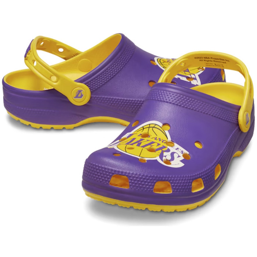 クロックス（crocs）（メンズ、レディース）サンダル NBA ロサンゼルス レイカーズ クラシック クロッグ 208650-75Y-2023